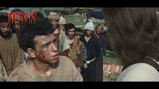 JESUS, (Vietnamese), Jesus Heals Boy from Evil Spirit