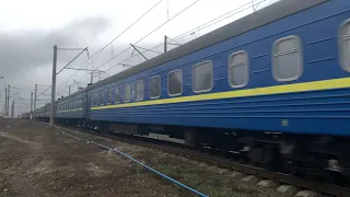 🇺🇦 Електровоз ЧС4-191 з поїздом D 45 Ужгород-Лисичанск