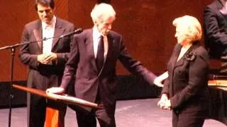 Van Cliburn addresses audience at 50th Anniversary Gold Medalists Concert