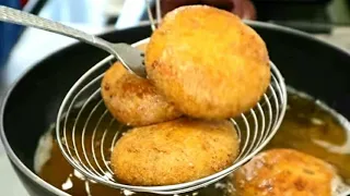 Special Chicken Cutlets ek Special Dip ke Saath