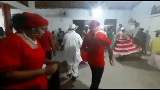 Jardel representando a mãe de santo Adelina, na tenda são José da mãe de santo Maria José