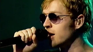 Darren Hayes - Insatiable (Live on The Pepsi Chart Show 2002)