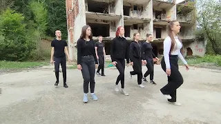 Perfomans "Ko je kriv"