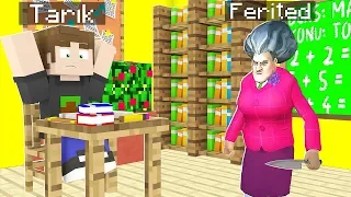 KORKUNÇ ÖĞRETMEN OLUP ARKADAŞIMI TROLLEDİM! 😱 - Minecraft