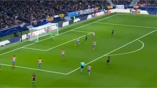 Messias goal vs  Atlético Madrid vs Milan Champions league