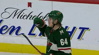 Mikael Granlund hammers home Reilly's feed