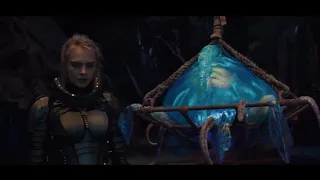 Laureline jellyfish scene ( Valerian and the City of a Thousand Planets )