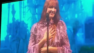 NEVER LET ME GO – FLORENCE + THE MACHINE LIVE AT HOLLYWOOD BOWL (DANCE FEVER TOUR)
