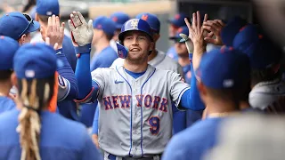 Brandon Nimmo Leads Off the Game with a Homer