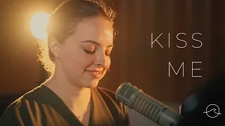 Kiss Me - Sixpence None the Richer (Cover por Nila Ensaios Acústicos)