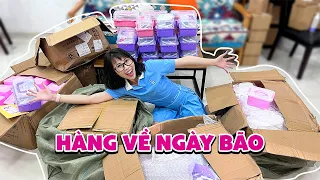 KHÁCH HÀNG KHÓ TÍNH KHIỄN CHỊ KHUI HÀNG ĐÊM MƯA