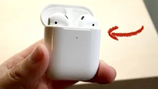 How To FIX AirPod Case Not Showing Any Lights! (2023)