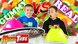 GOMINOLAS Vs. REALIDAD El reto de los dulces GUMMY FOOD contra REAL en MikelTube