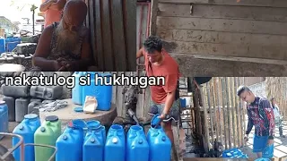 lahat ay gustong mauna sa pila