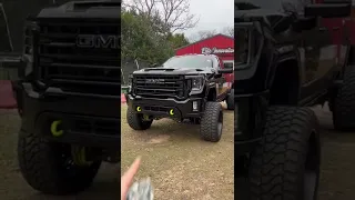 I thought 9” Lift on 38s were BIG…