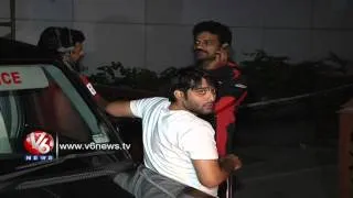 Celebrities Rush To Hospital - Uday Kiran's Dead Body At Apollo