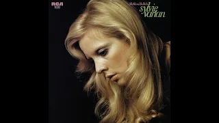 Sylvie Vartan -  La reine de Saba -  1974.                       ( B.B. le 22/05/2020 ).