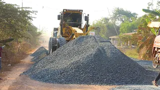 Awesome KOMATSU GD650A Grader Operating Technique Spreading Gravel For Road Foundation Construction