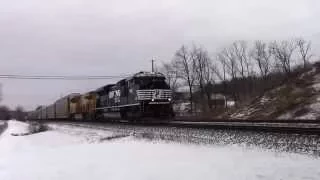 NS westbound freight at Enon Valley, PA