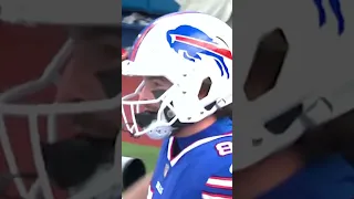 JOSH ALLEN, DAWSON KNOX SCORE FIRST TOUCHDOWN OF DOLPHINS-BILLS WILD CARD GAME 👀 #shorts #nfl