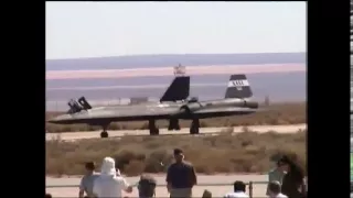SR 71 Blackbird last flight ever.Edwards AFB open house 1999.