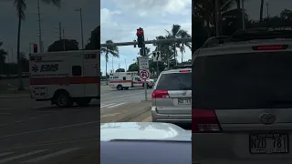 Honolulu EMS unit 27EB responding