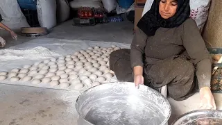 Baking tiri bread in the village