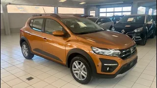 Présentation, essai statique DACIA SANDERO STEPWAY EXPRESSION TCE 90 ch BV6 ORANGE ATACAMA