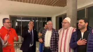 استقبال الدكتور الحسن التازي بعد خروجه من السجن بأمداح نبوية وبقصيدة المنفرجة. الحمد لله على سلامته