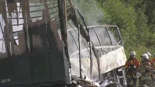 Polizei bestätigt 18 Tote bei Bus-Unfall auf A9 zwischen Münchberg und Gefrees