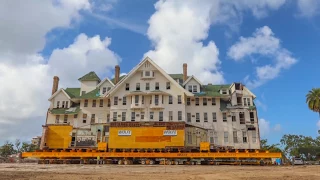 Rotating & Moving the Belleview Biltmore Hotel - Timelapse