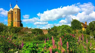 Power of Colour at Sissinghurst Castle Garden in Kent