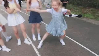 loona's gowon cutest moments from loonatv (happy LATE birthday chaewon)