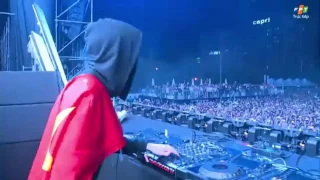 Alan Walker diễn ở Việt Nam | Hit: Fade & Alone 8/12/2016