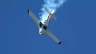 Jim Peitz aerobatics - Beechcraft F33C Bonanza - Oshkosh 2017