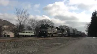 Close call! kid runs right in from of a NS sd70m-2 and sd70 on a stack train