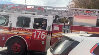 (Hauling + Airhorn!) FDNY Ladder 176 Hauling Ass to a Power Outage in Starret City