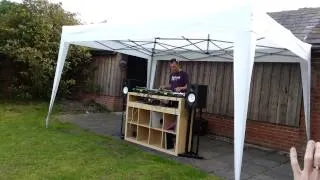 Ben Fisher mixing & scratching at house party 2012