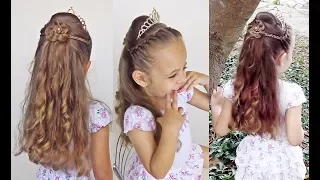 Penteado Infantil de princesa com flor de cabelo para festa e formatura