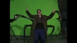 Alfred Molina (Doc Ock) Sings "If I Were a Rich Man"!