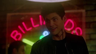 hd dorky/sassy alec lightwood scenes [seasons 1 + 2] - 1080p logoless