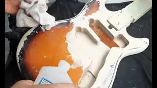 Cleaning, Painting an Old Japanese Guitar 1972 Harmony H802