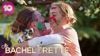 TImm and Angie Paint Sunflowers | The Bachelorette Australia