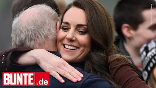 Prinzessin Kate - Als sie ihren alten Lehrer entdeckt, bricht sie mit dem Protokoll