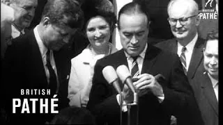 Bob Hope Receives Medal From President Kennedy (1963)