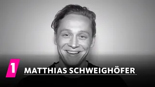 Matthias Schweighöfer im 1LIVE Fragenhagel | 1LIVE (English subtitles)