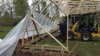 The Ultimate DIY Greenhouse - More Yield, Less Cost