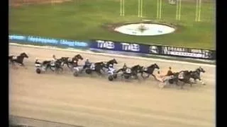 American commentator Roger Houston calls Australian trotting race