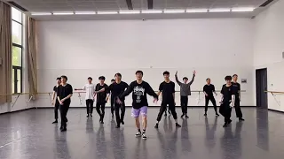 【玛尼情歌】最养眼的一版有没有。好看，好帅。浙江音乐学院舞蹈ㄦ。原创编舞刘福洋Choreography/Dancer:LiuFuYang(China)