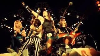 1983 - Iron Maiden - The Trooper (Live in London)